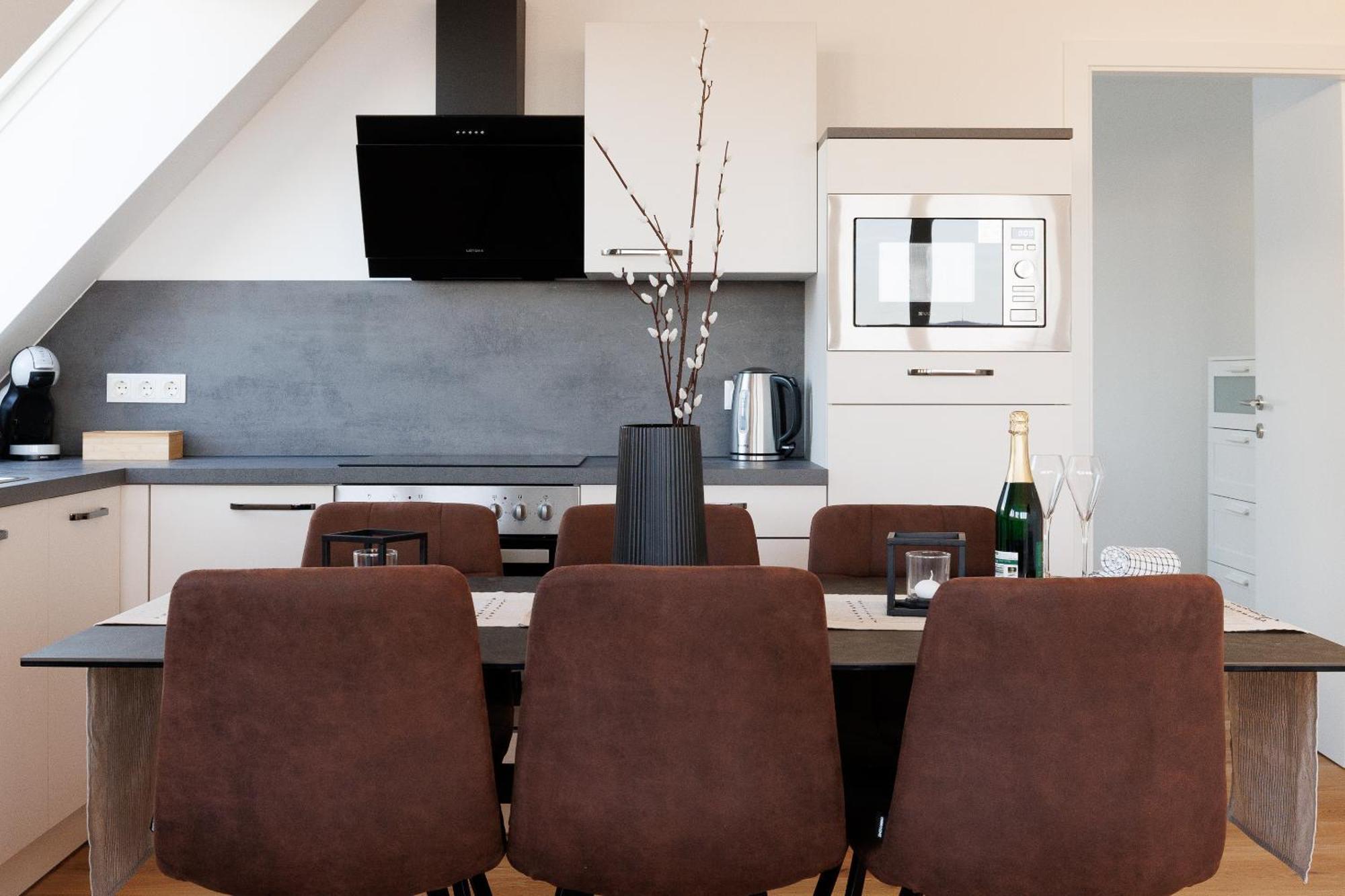 Symphony Apartments 40 - Modern Loft With Terrace And Grill In Central Location Vienna Exterior photo